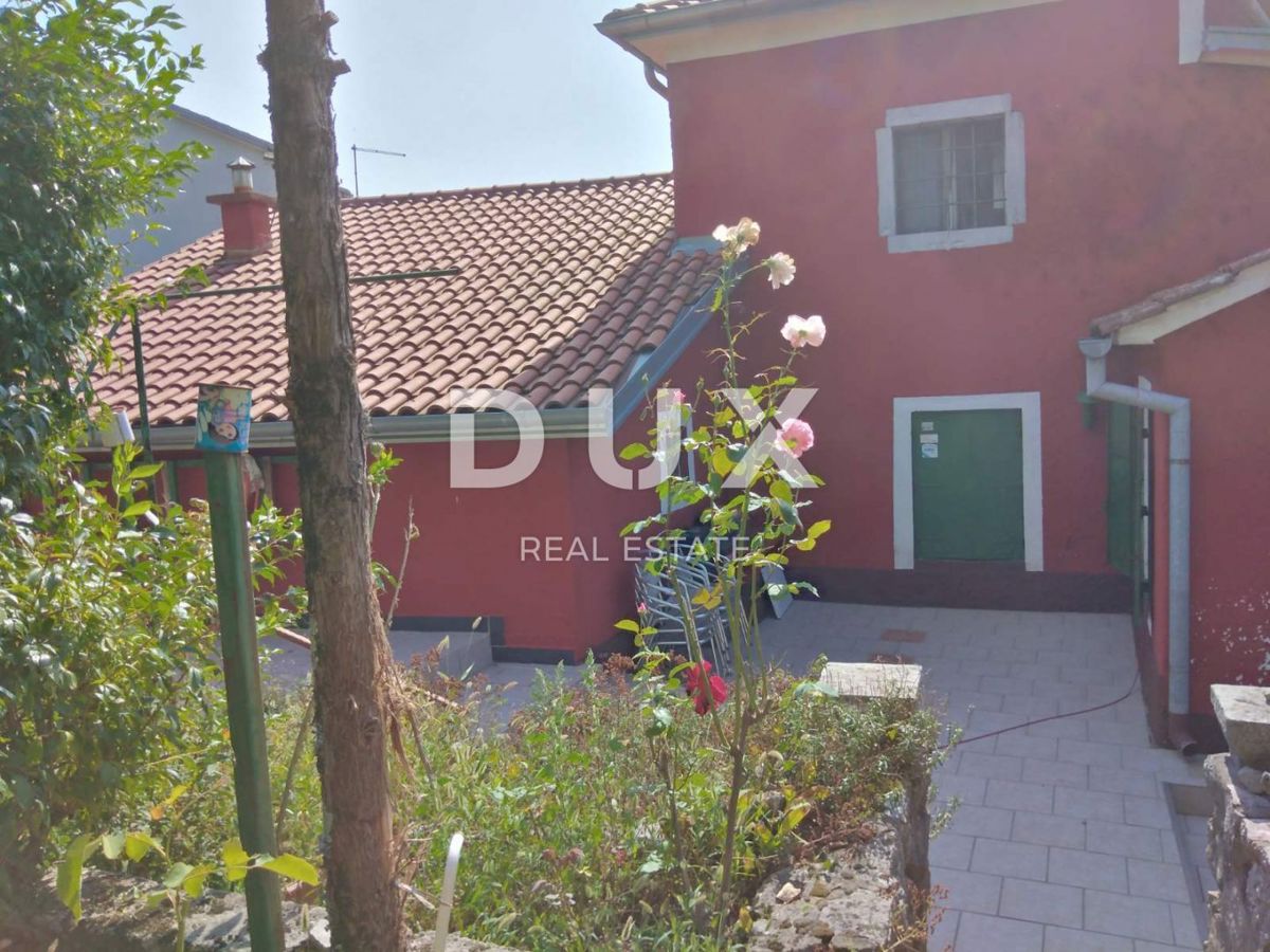 OPATIJA, MATULJI, JURDANI - hiša z garažo in 863 m2 vrta!!! PRILOŽNOST!!!