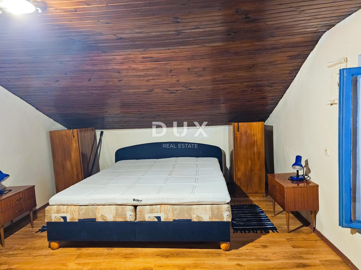 RIJEKA, CENTER - Dupleks stanovanje 104 m2, z dvoriščem in parkiriščem