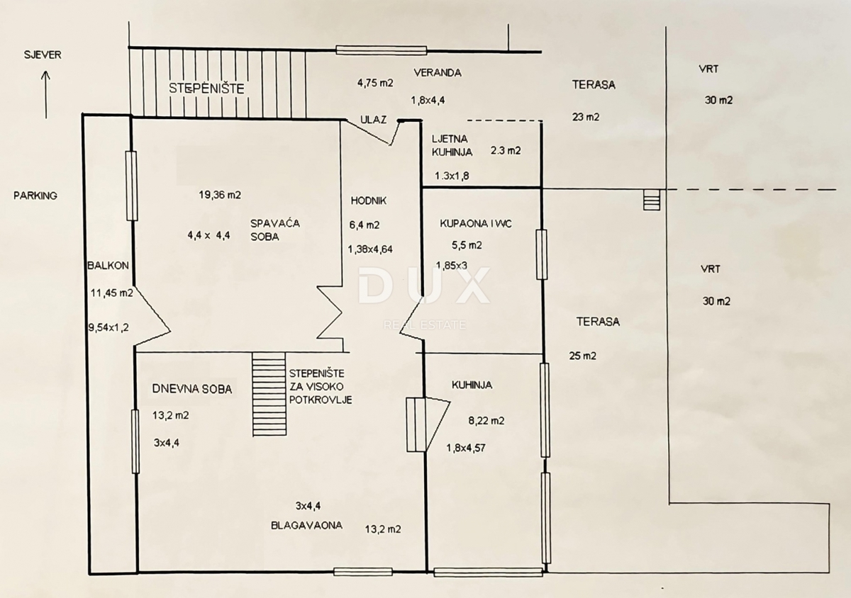 RIJEKA, CENTER - Dupleks stanovanje 104 m2, z dvoriščem in parkiriščem