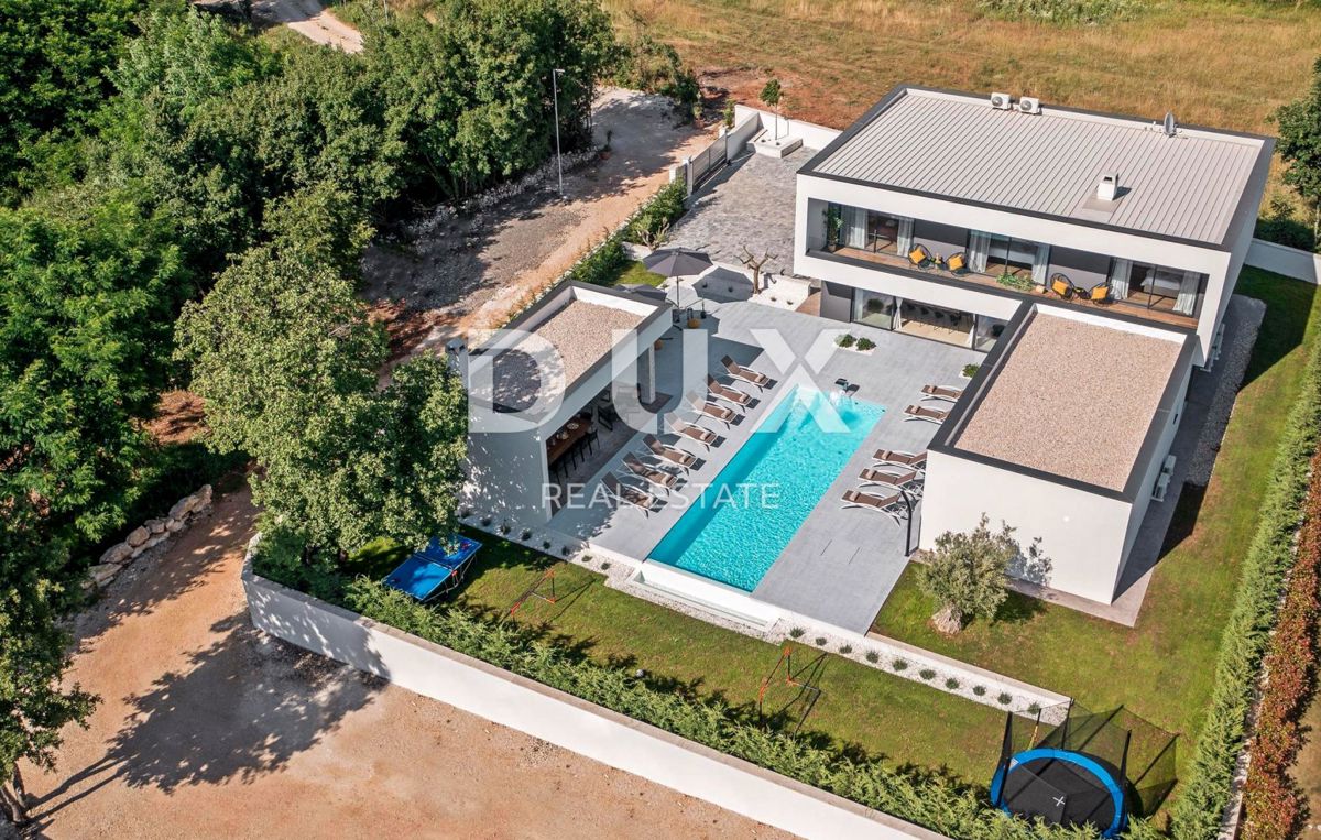 Hiša Kanfanar, 308m2
