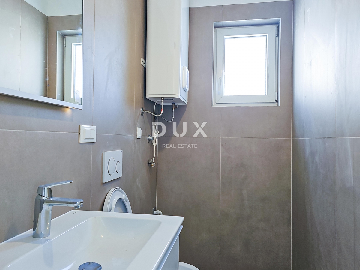 MALI LOŠINJ, CENTER - Edinstven penthouse 100m od morja!