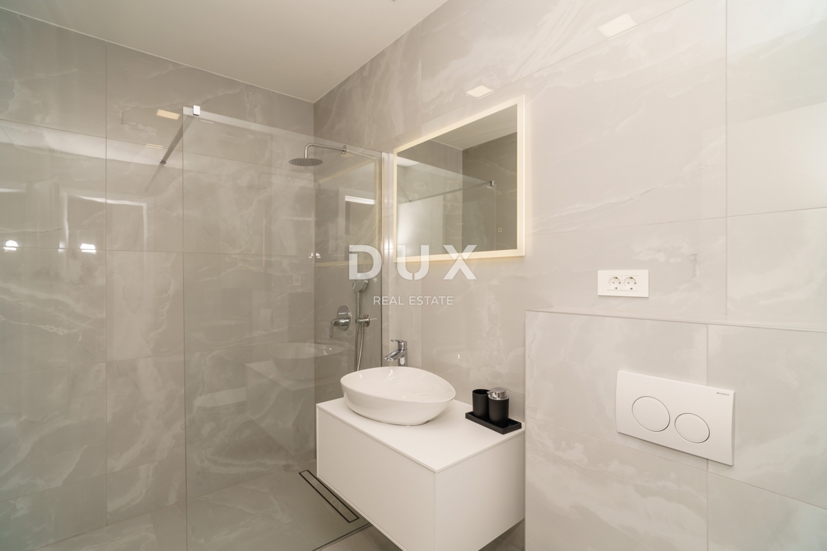 CRIKVENICA, BRIBIR - moderna vila z bazenom, pogled na morje