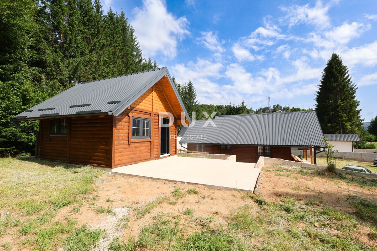 GORSKI KOTAR, LIČ - Samostojna lesena hiša v zaključni fazi, na samem