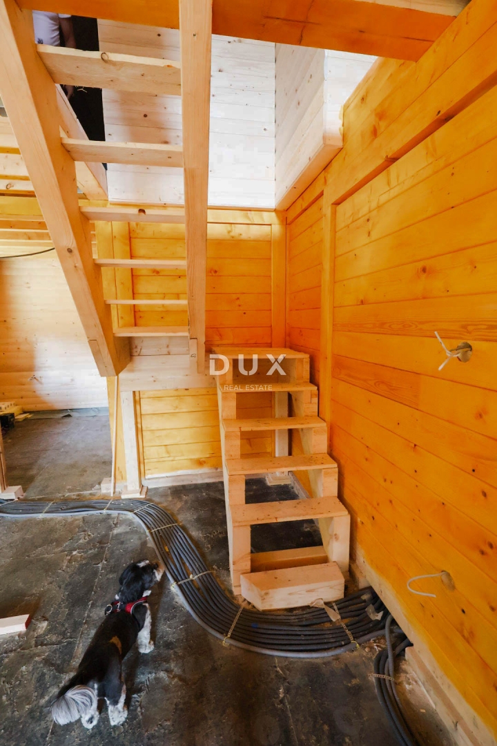 GORSKI KOTAR, LIČ - Samostojna lesena hiša v zaključni fazi, na samem