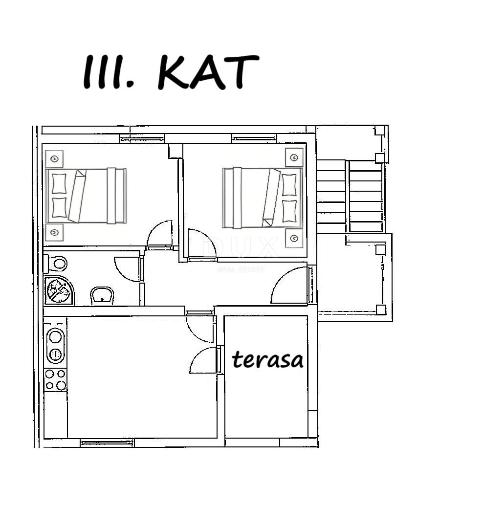 PAG, MESTO PAG - Prostorna hiša s panoramskim razgledom na morje in Velebit