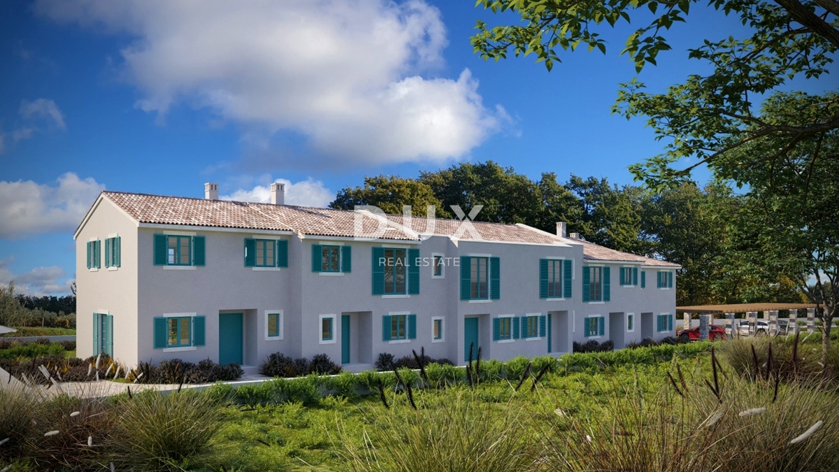 ISTRA, BARBAN - Vrstna hiša, obdana z naravo