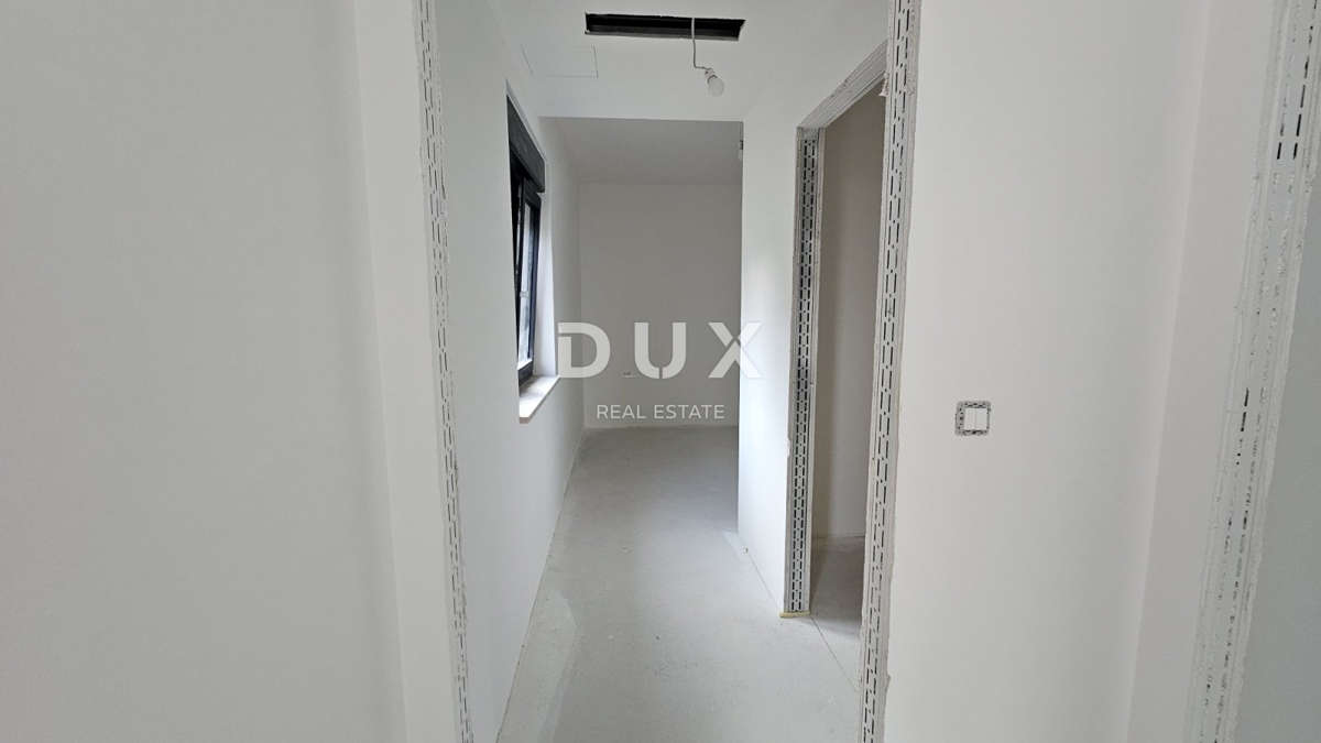 OPATIJA, LOVRAN - luksuzno stanovanje 94m2 v prvem nadstropju, 300m od morja