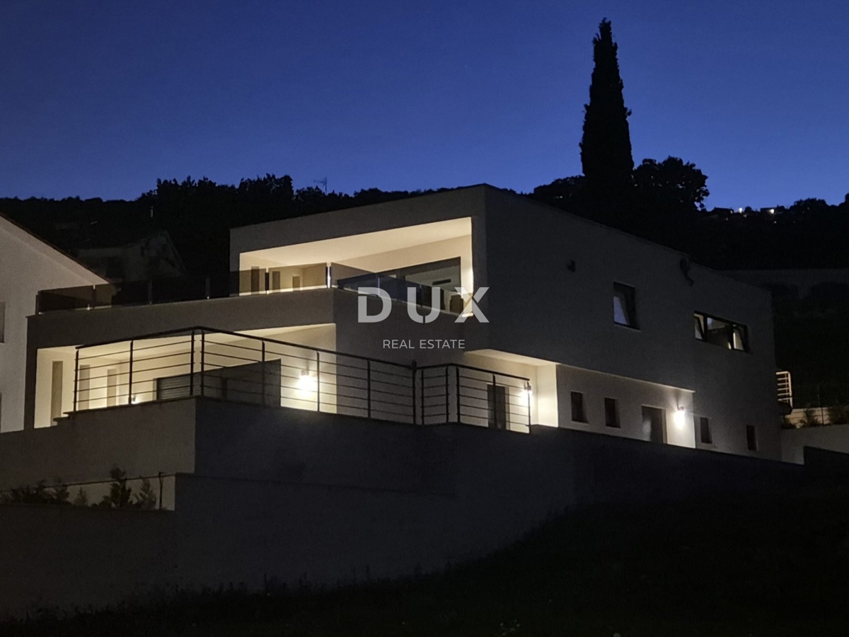 OPATIJA, LOVRAN - luksuzno stanovanje 94m2 v prvem nadstropju, 300m od morja