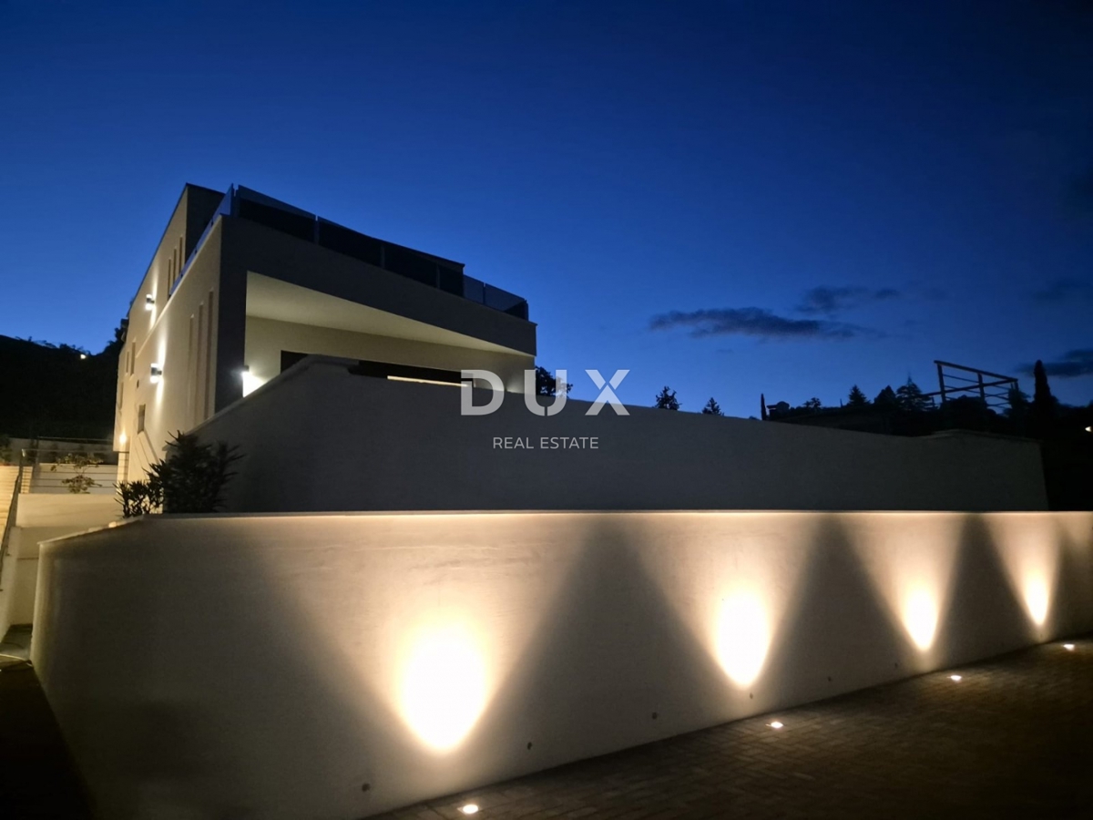 OPATIJA, LOVRAN - luksuzno stanovanje 94m2 v prvem nadstropju, 300m od morja