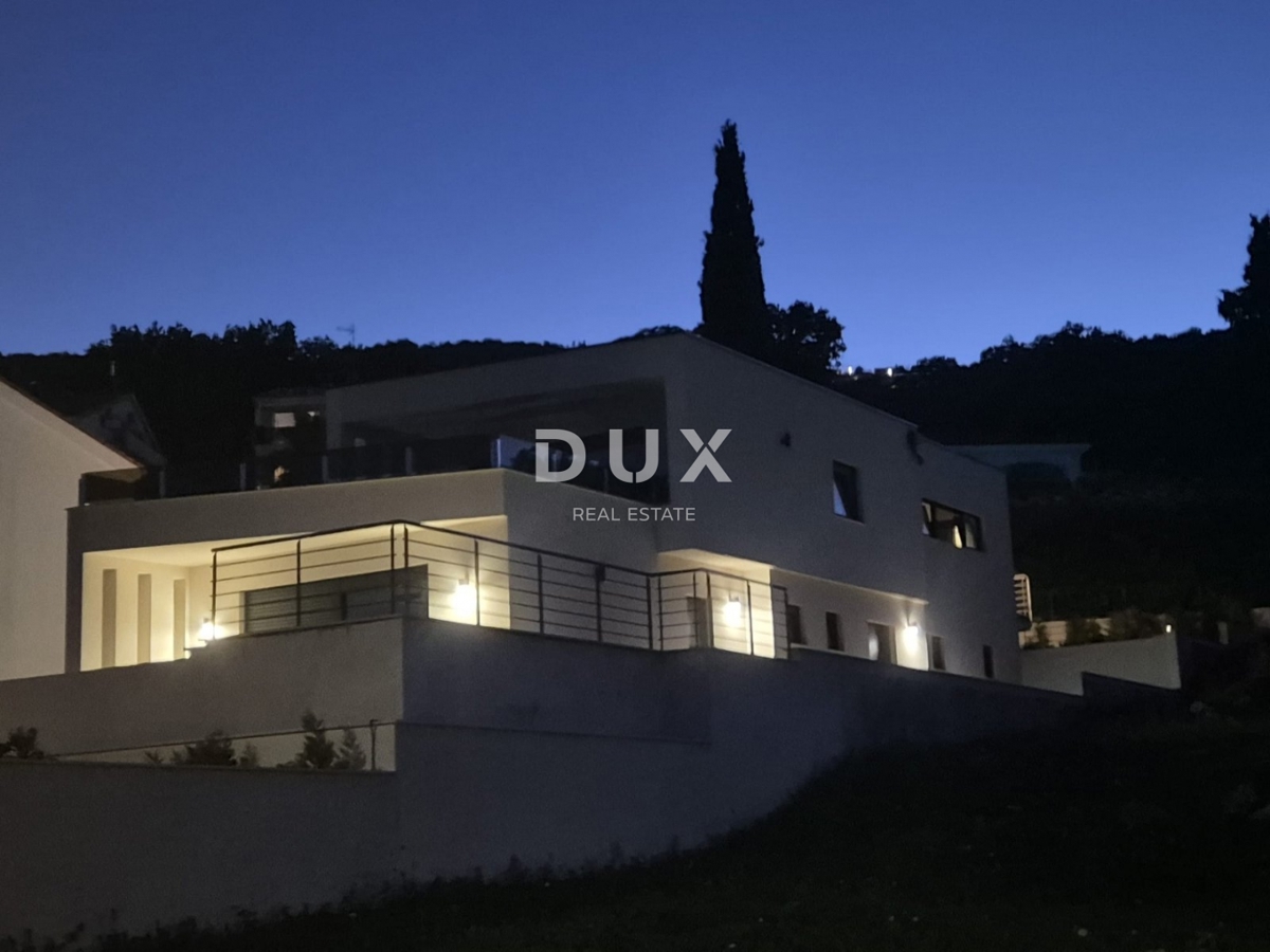 OPATIJA, LOVRAN - luksuzno stanovanje 94m2 v prvem nadstropju, 300m od morja