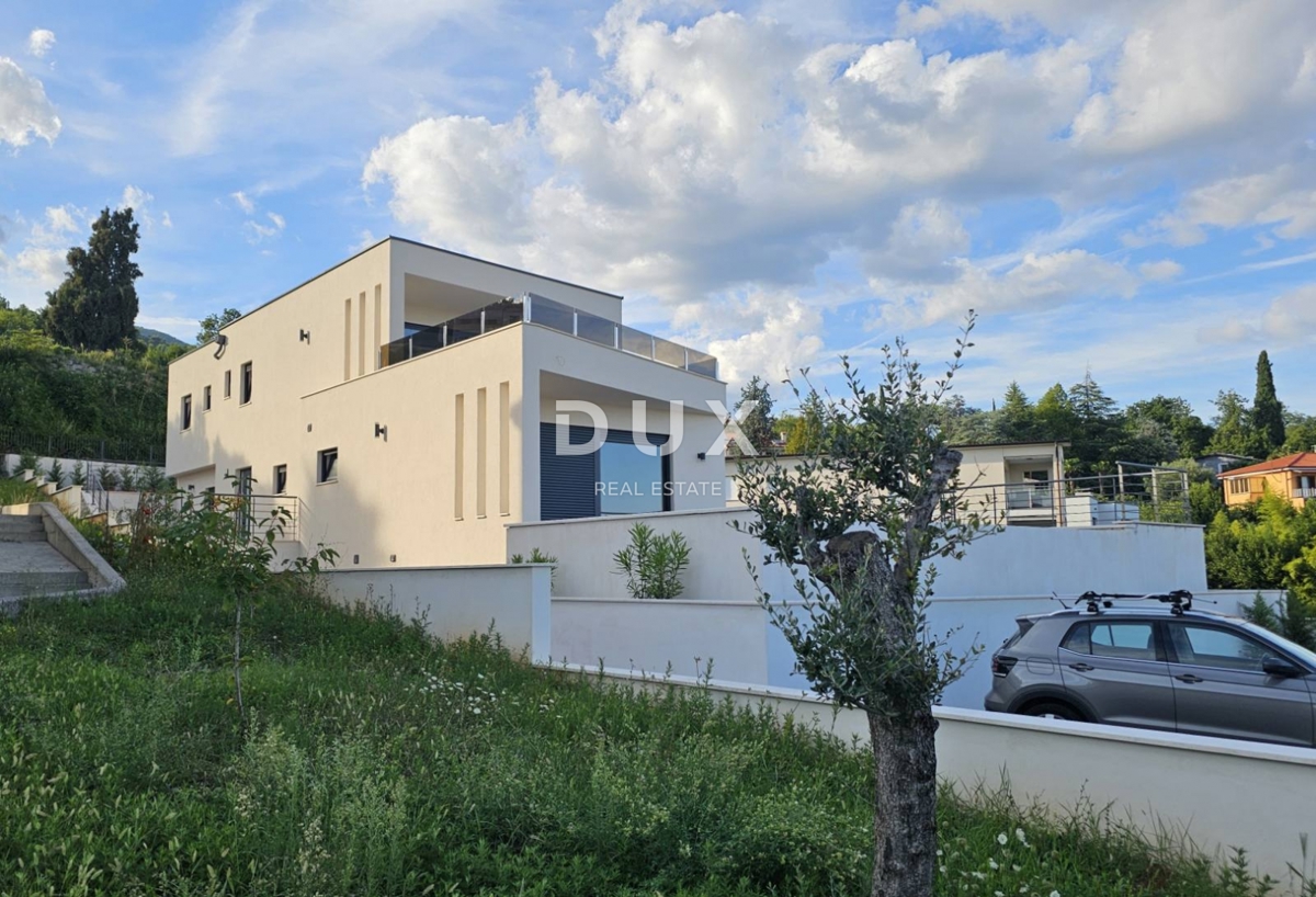 OPATIJA, LOVRAN - luksuzno stanovanje 94m2 v prvem nadstropju, 300m od morja