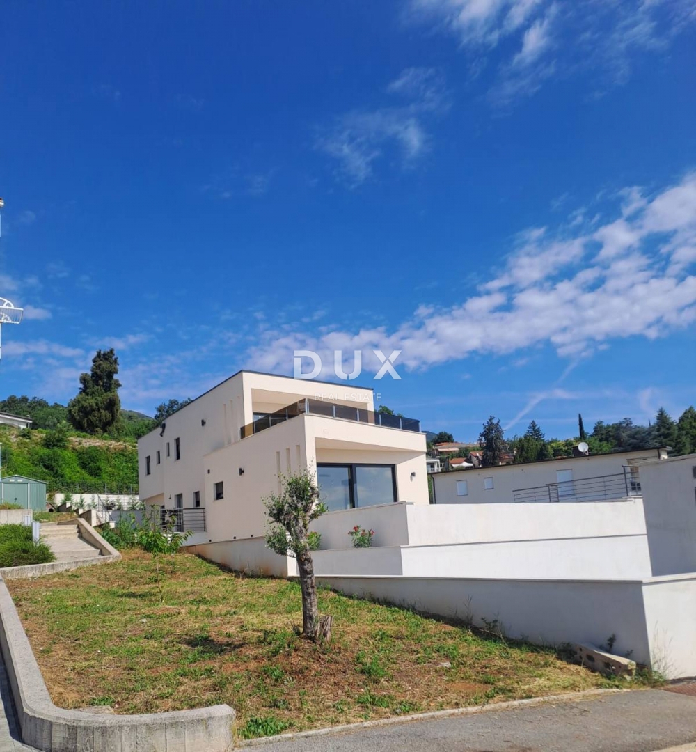 OPATIJA, LOVRAN - luksuzno stanovanje 94m2 v prvem nadstropju, 300m od morja