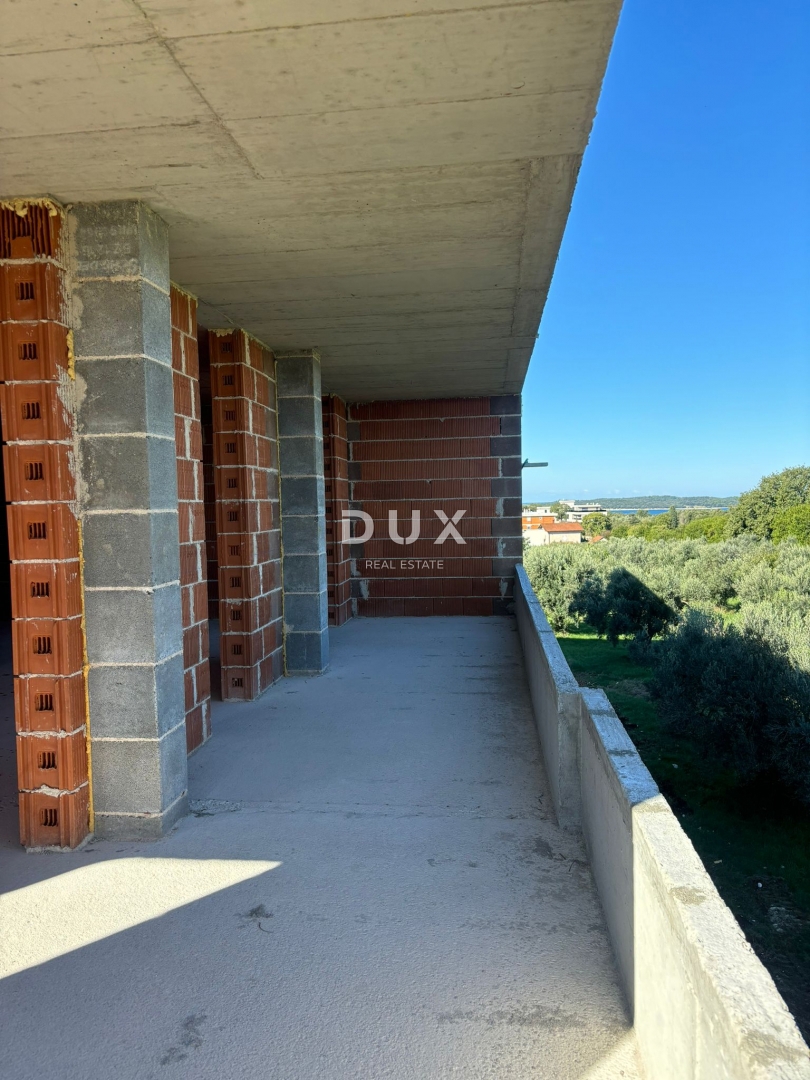 ISTRA, ŠTINJAN - Penthouse s pogledom na morje in odlično razporeditvijo!