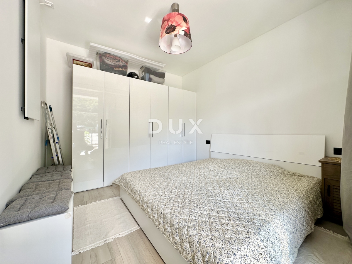 ISTRA, PLOMIN LUKA - Apartma prva vrsta ob morju ZNIŽANO!