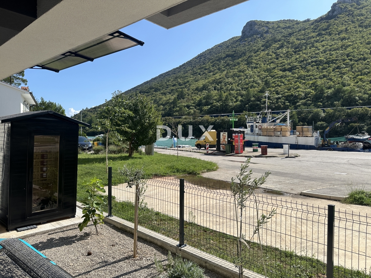 ISTRA, PLOMIN LUKA - Apartma prva vrsta ob morju ZNIŽANO!