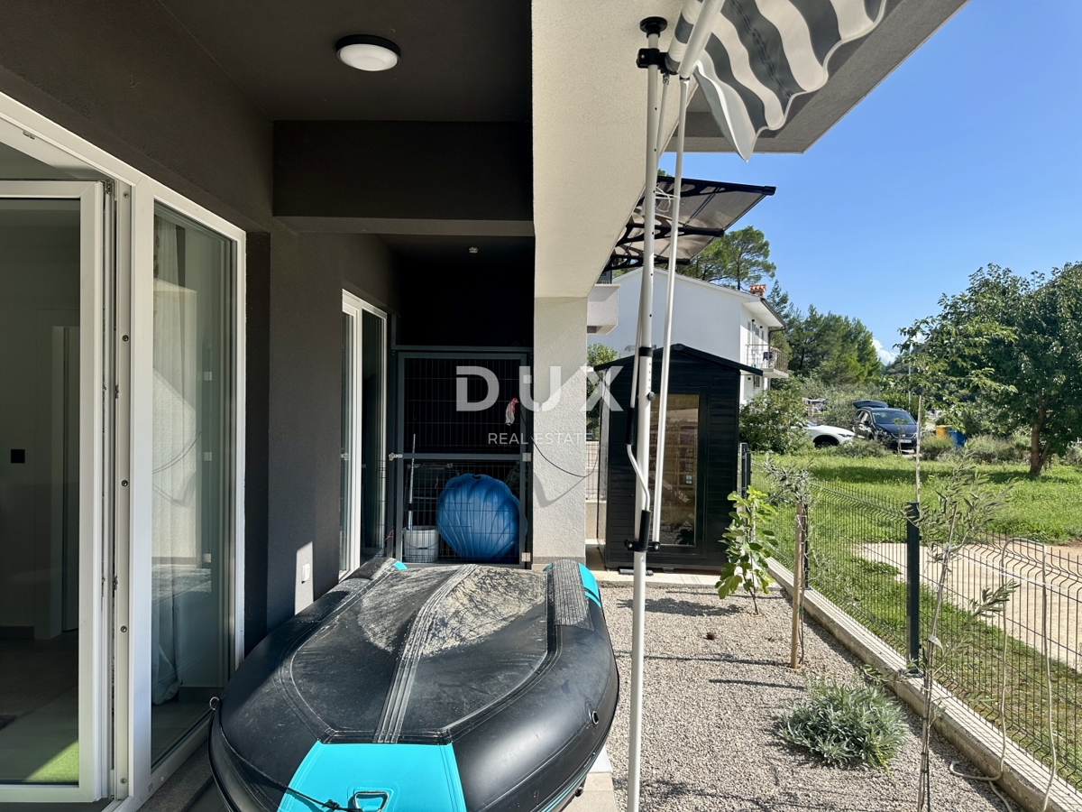 ISTRA, PLOMIN LUKA - Apartma prva vrsta ob morju ZNIŽANO!