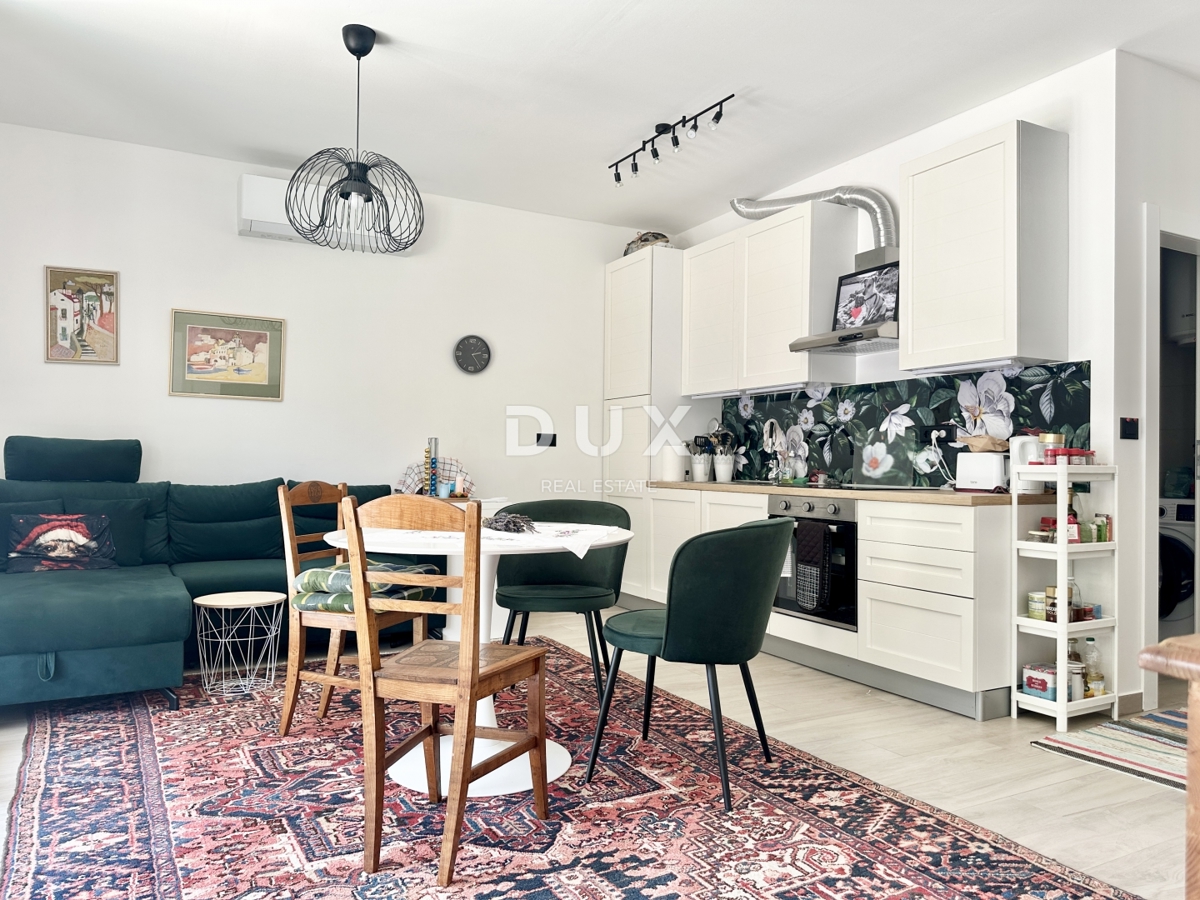 ISTRA, PLOMIN LUKA - Apartma prva vrsta ob morju ZNIŽANO!