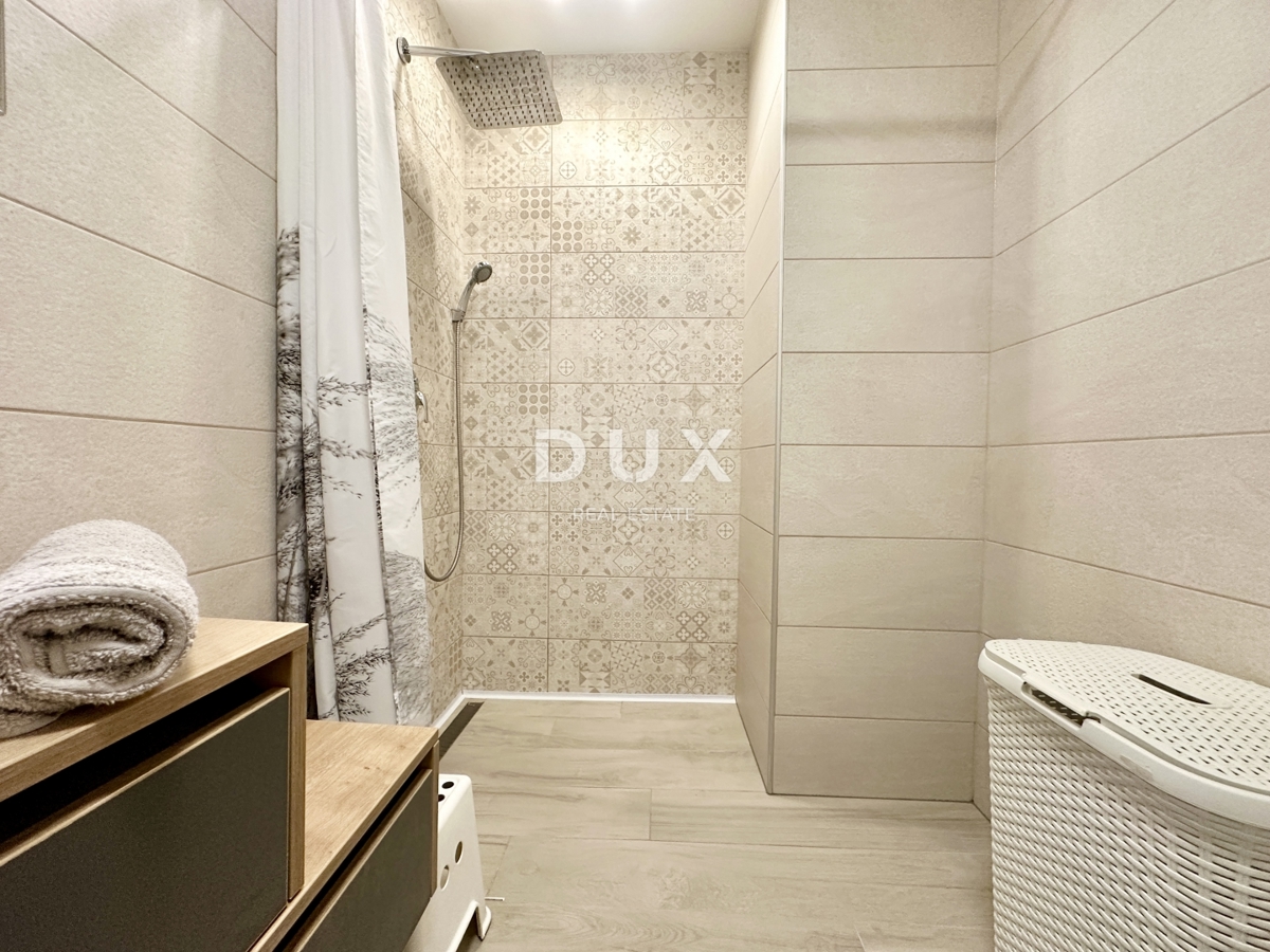 ISTRA, PLOMIN LUKA - Apartma prva vrsta ob morju ZNIŽANO!