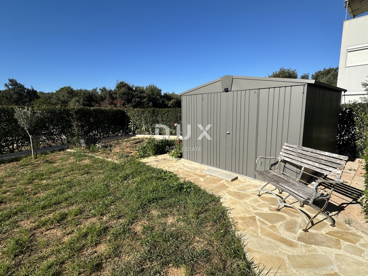 ZADAR, PETRČANE - Opremljeno stanovanje v pritličju z vrtom!