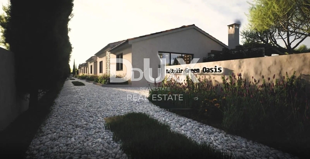 ISTRA, POREČ - Novogradnja, dizajnerska enonadstropna hiša z zasebnim bazenom