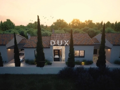 ISTRA, POREČ - Novogradnja, dizajnerska enonadstropna hiša z zasebnim bazenom