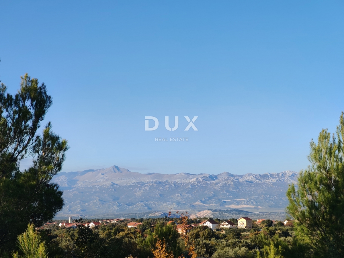 ZADAR, PRIDRAGA - Gradbeno zemljišče s čudovitim razgledom na Velebit! 400 m2