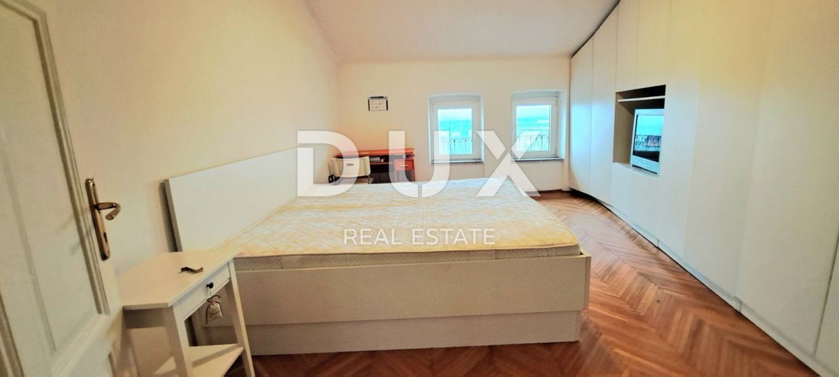 RIJEKA, CENTER - čudovito 2-sobno stanovanje s pogledom na morje