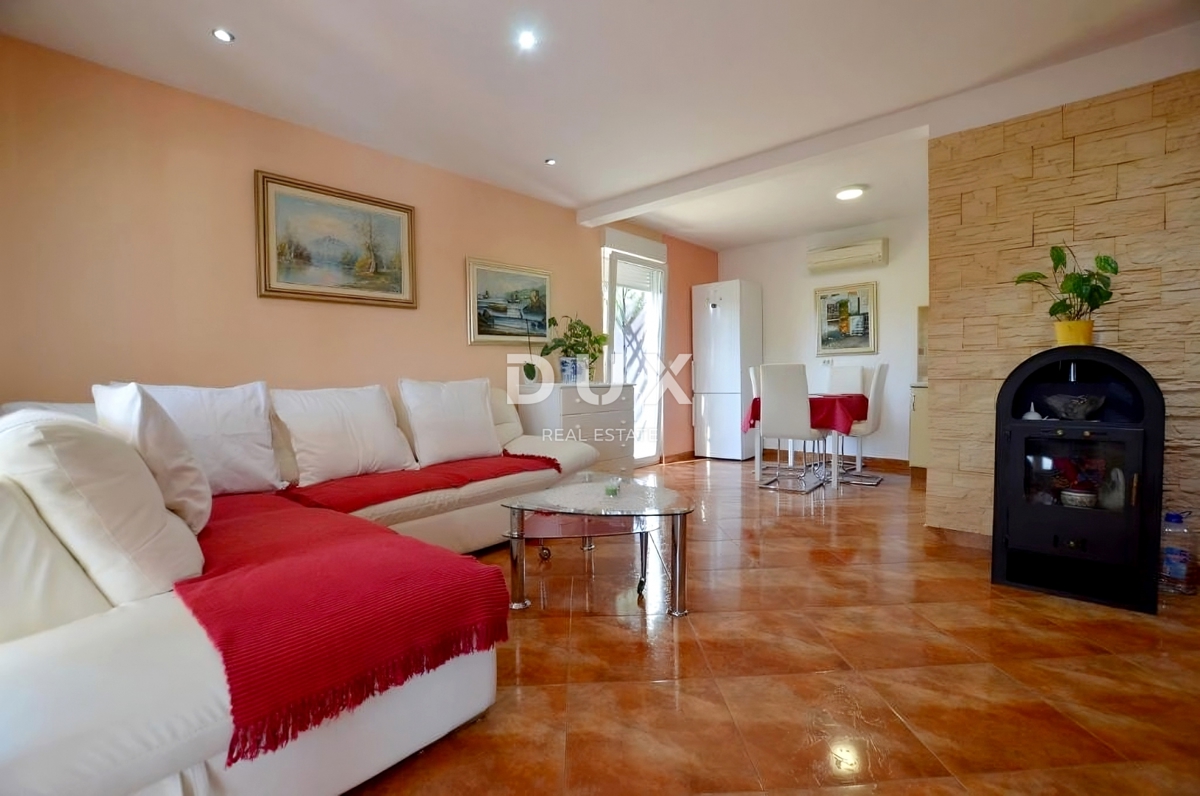 ISTRA, KANFANAR - Hiša z bazenom