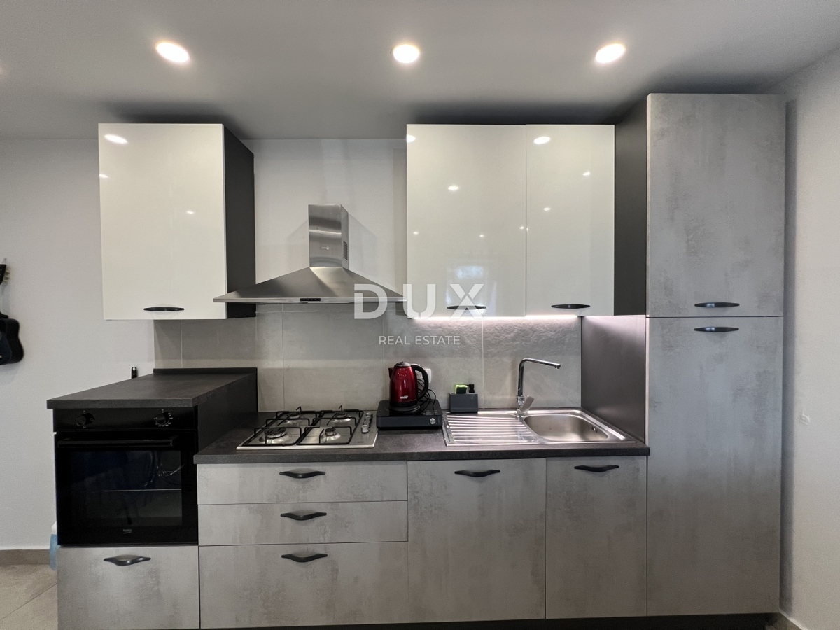 KASTAV – INVESTICIJSKA PRILOŽNOST – štiri stanovanja in poslovni prostor