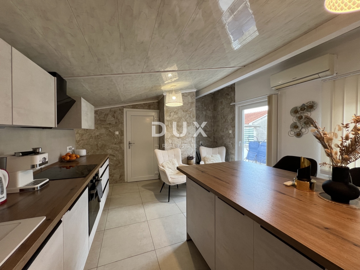 KASTAV – INVESTICIJSKA PRILOŽNOST – štiri stanovanja in poslovni prostor