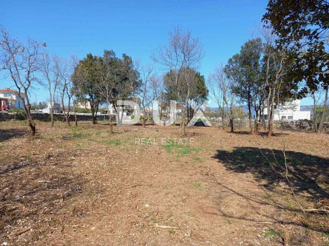 ISTRA, RAKALJ - Gradbeno zemljišče z velikim potencialom