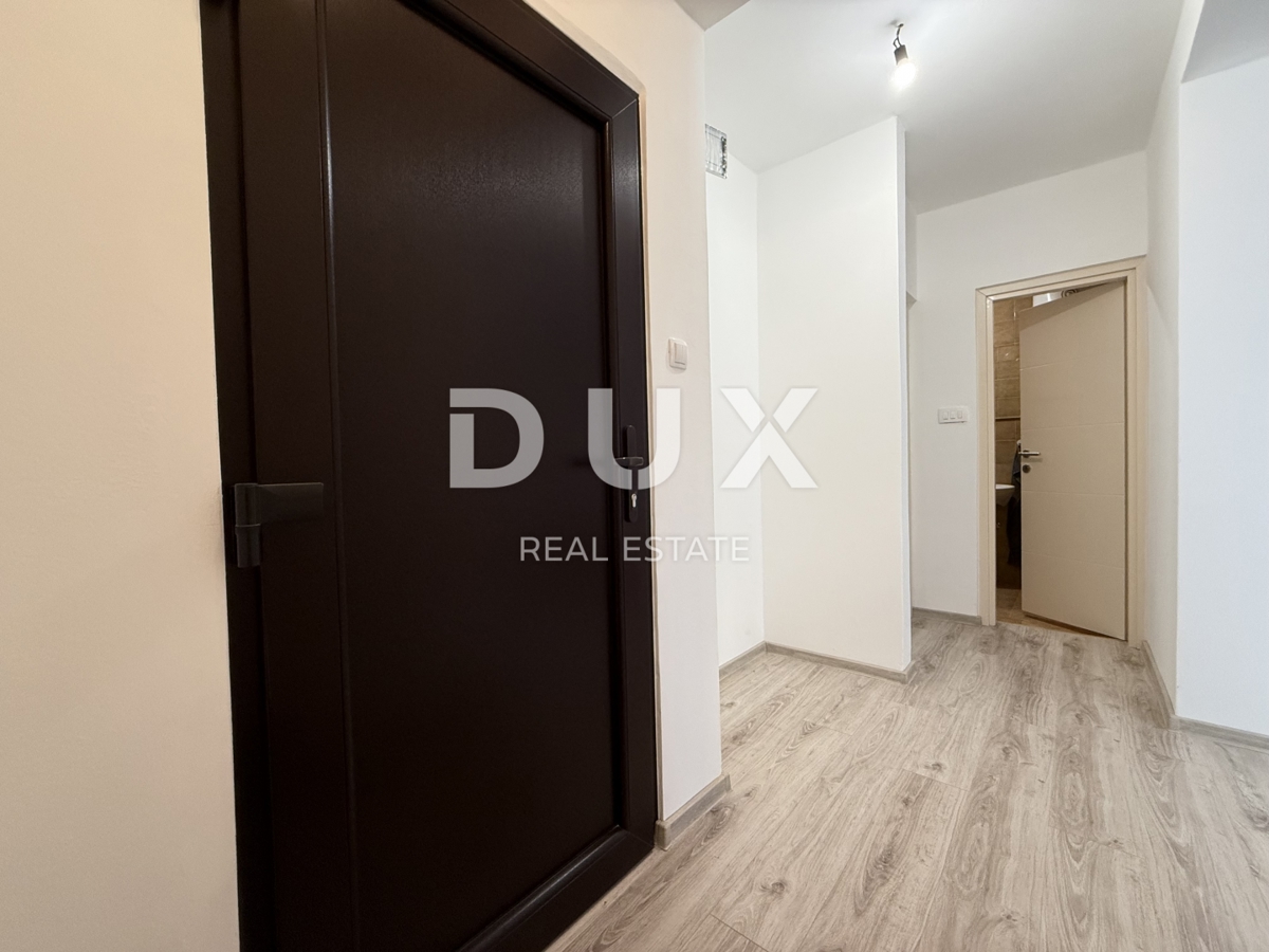 CRIKVENICA - PRILOŽNOST! 2-sobno stanovanje z zasebnim vrtom in pogledom na morje