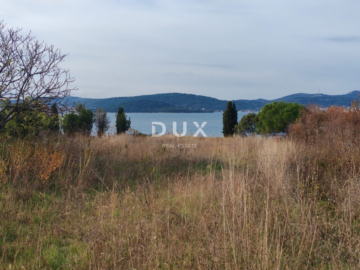 ZADAR, ARBANASI - Gradbeno zemljišče na ekskluzivni lokaciji 100 m od morja