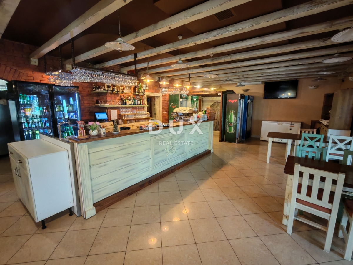 ZADAR, ZATON - Znana, uveljavljena restavracija na prometni lokaciji z ogromnim parkiriščem!