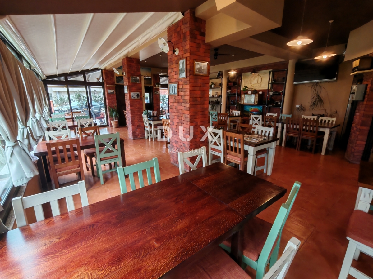 ZADAR, ZATON - Znana, uveljavljena restavracija na prometni lokaciji z ogromnim parkiriščem!