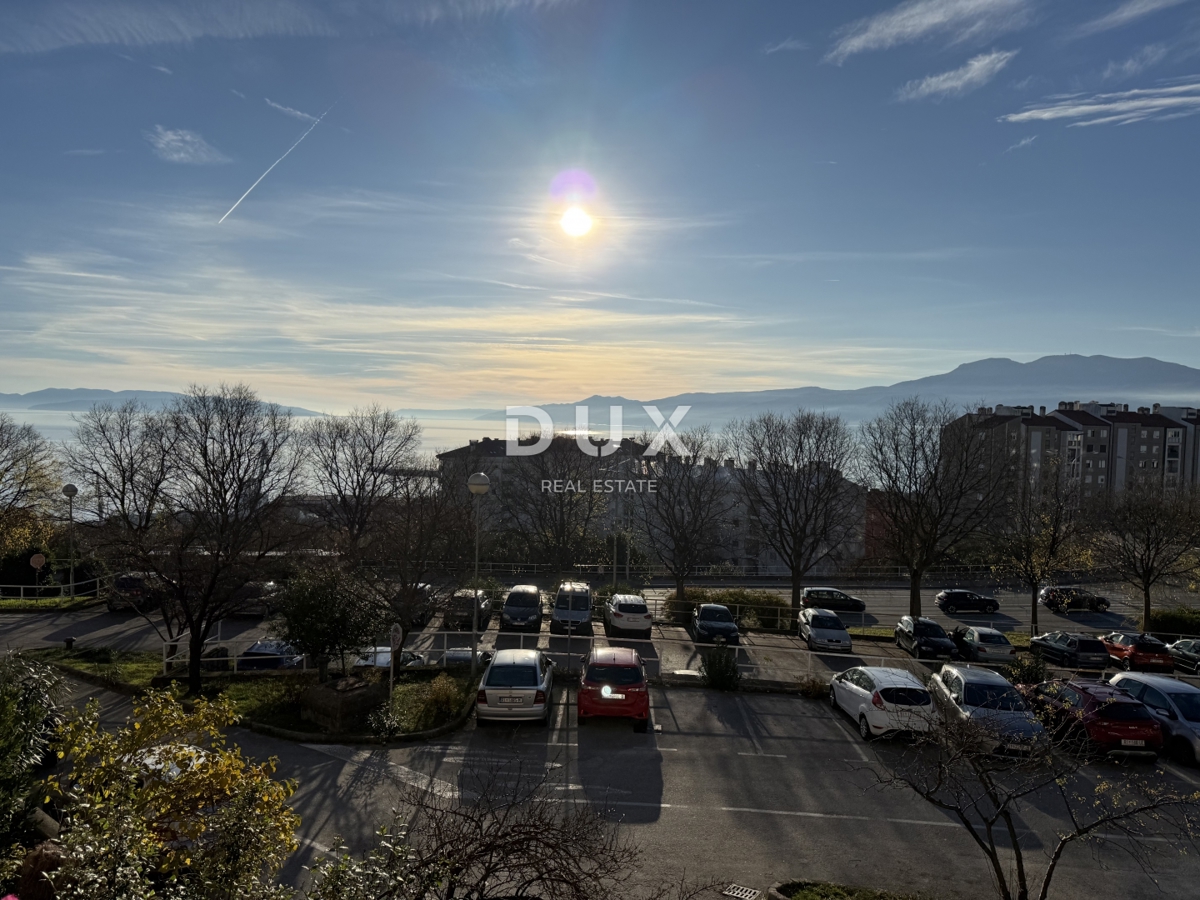 RIJEKA, KRNJEVO - Stanovanje z 1 spalnico in dnevno sobo s pogledom na morje