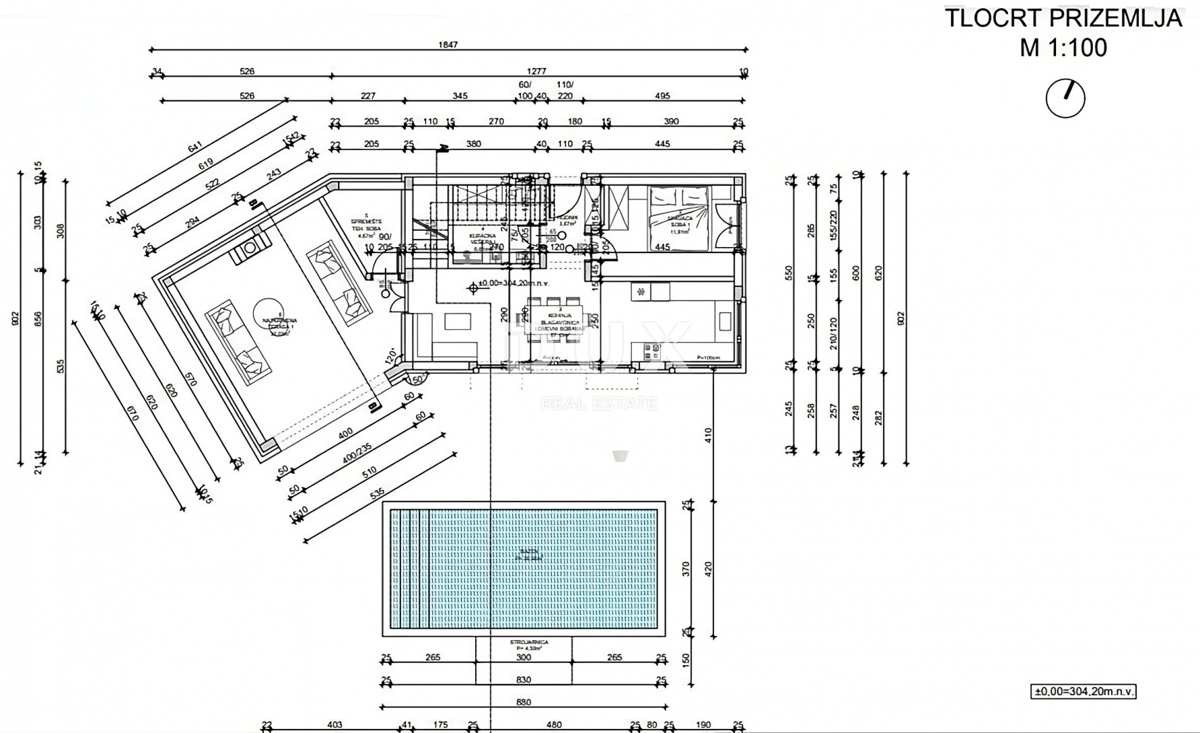 ISTRA, TINJAN - Elegantna hiša z bazenom