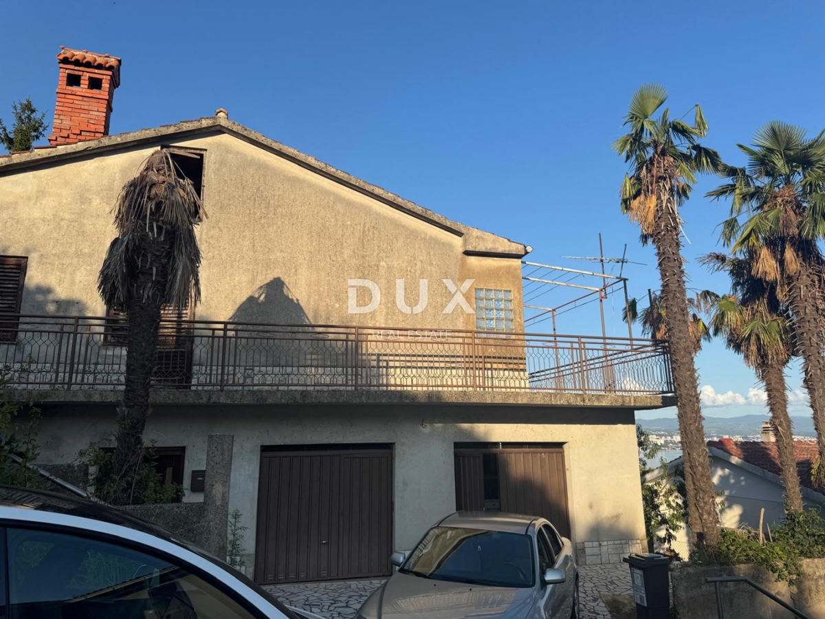 OPATIJA, CENTER - samostojna hiša z odprtim pogledom na morje in parkiriščem nad centrom