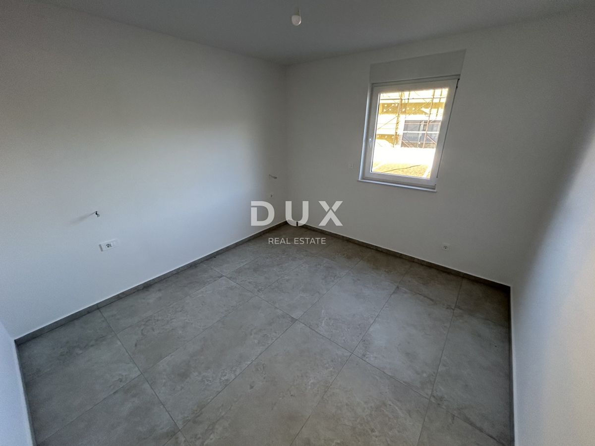 ŠIBENIK, TRIBUNJ - Stanovanje v pritličju kakovostne novogradnje