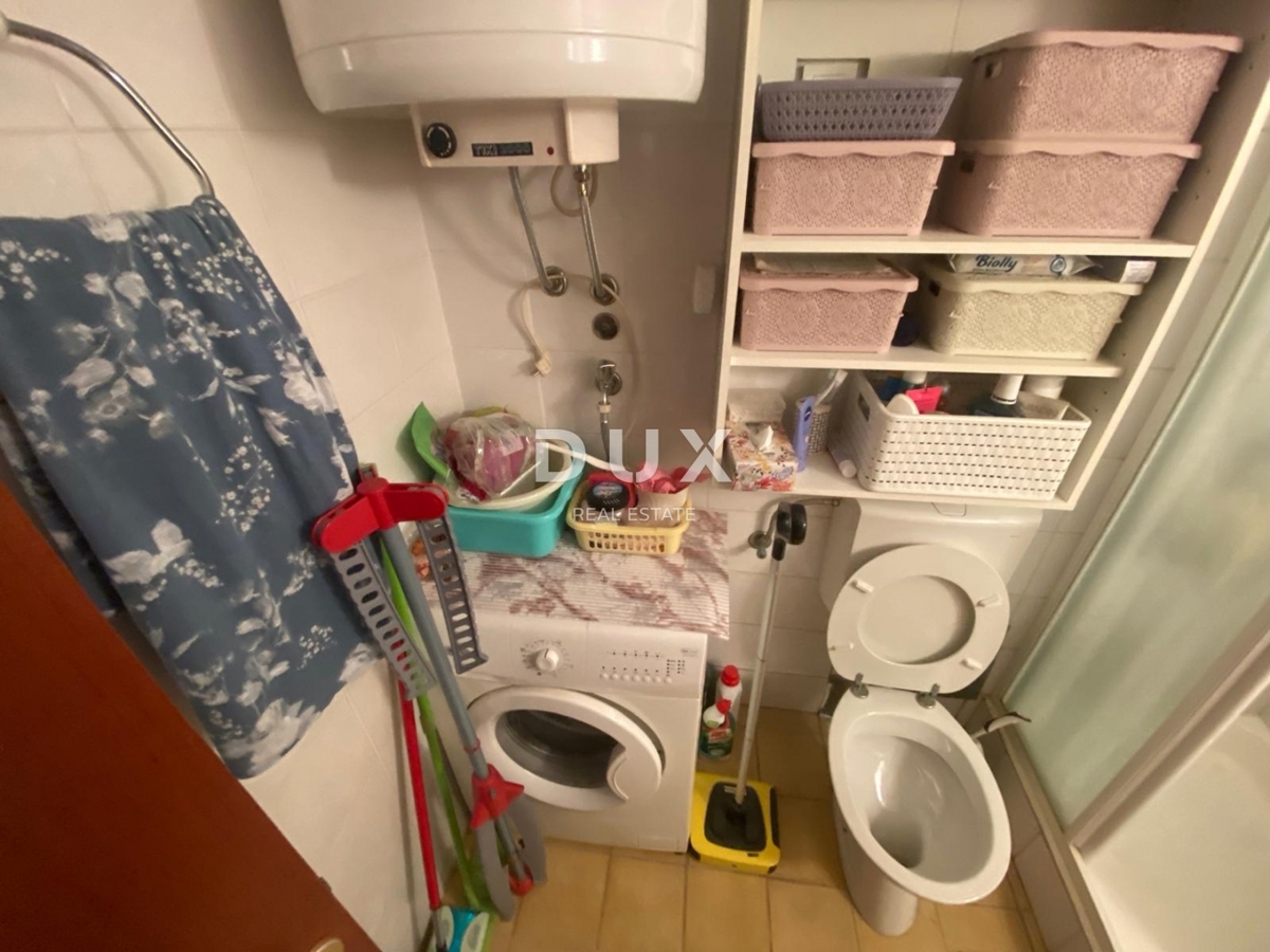 NOVI VINODOLSKI - stanovanje 30 m2 s panoramskim pogledom na morje! PRILOŽNOST!