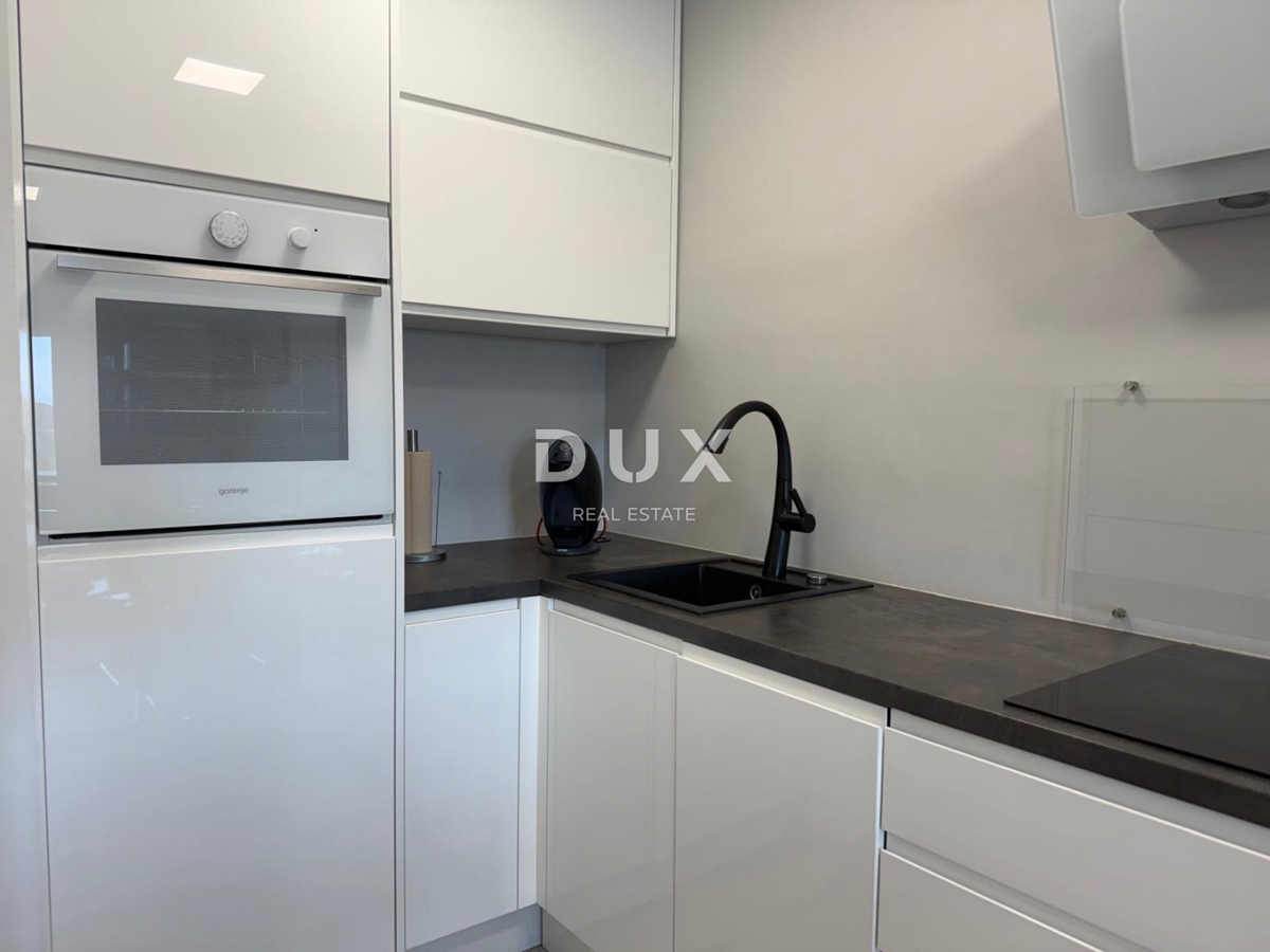 ISTRA, PULA - Stanovanje s pogledom na morje in garažo na edinstveni lokaciji!