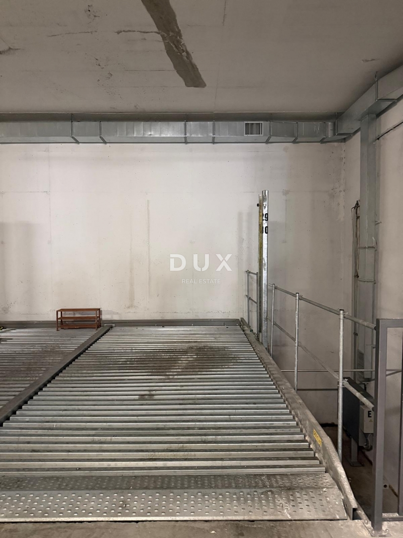 ISTRA, PULA - Stanovanje s pogledom na morje in garažo na edinstveni lokaciji!