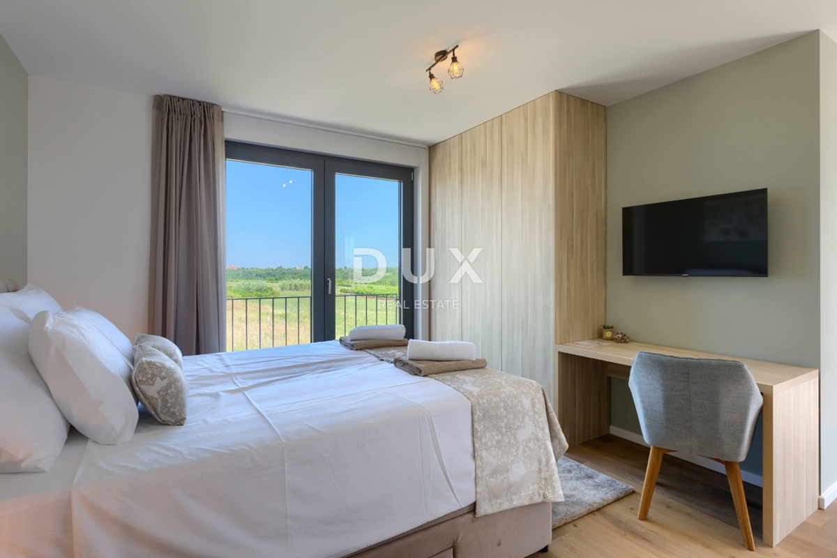 ISTRA, BRTONIGLA - Dizajnerska vila - kombinacija udobja in razkošja