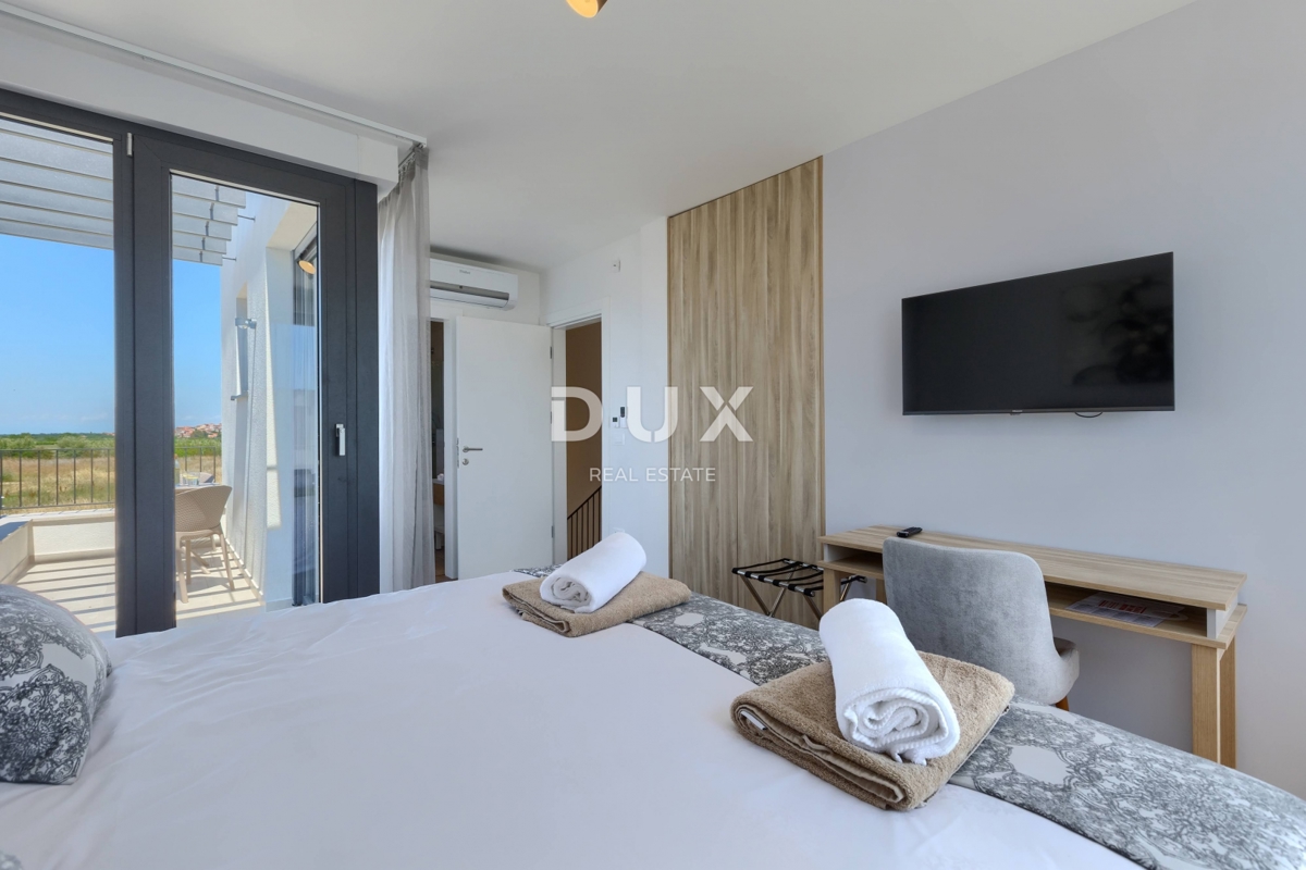 ISTRA, BRTONIGLA - Dizajnerska vila - kombinacija udobja in razkošja