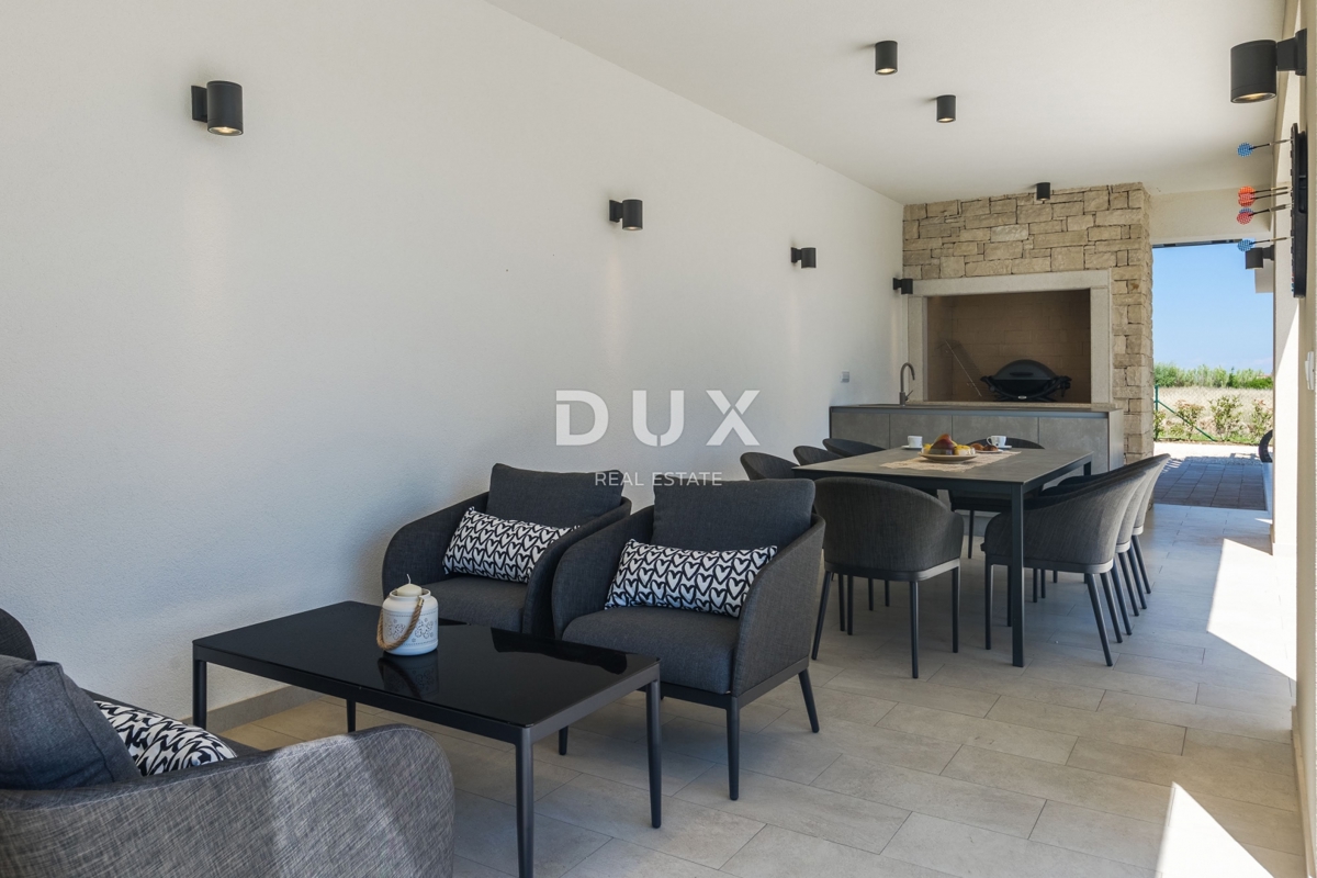 ISTRA, BRTONIGLA - Dizajnerska vila - kombinacija udobja in razkošja