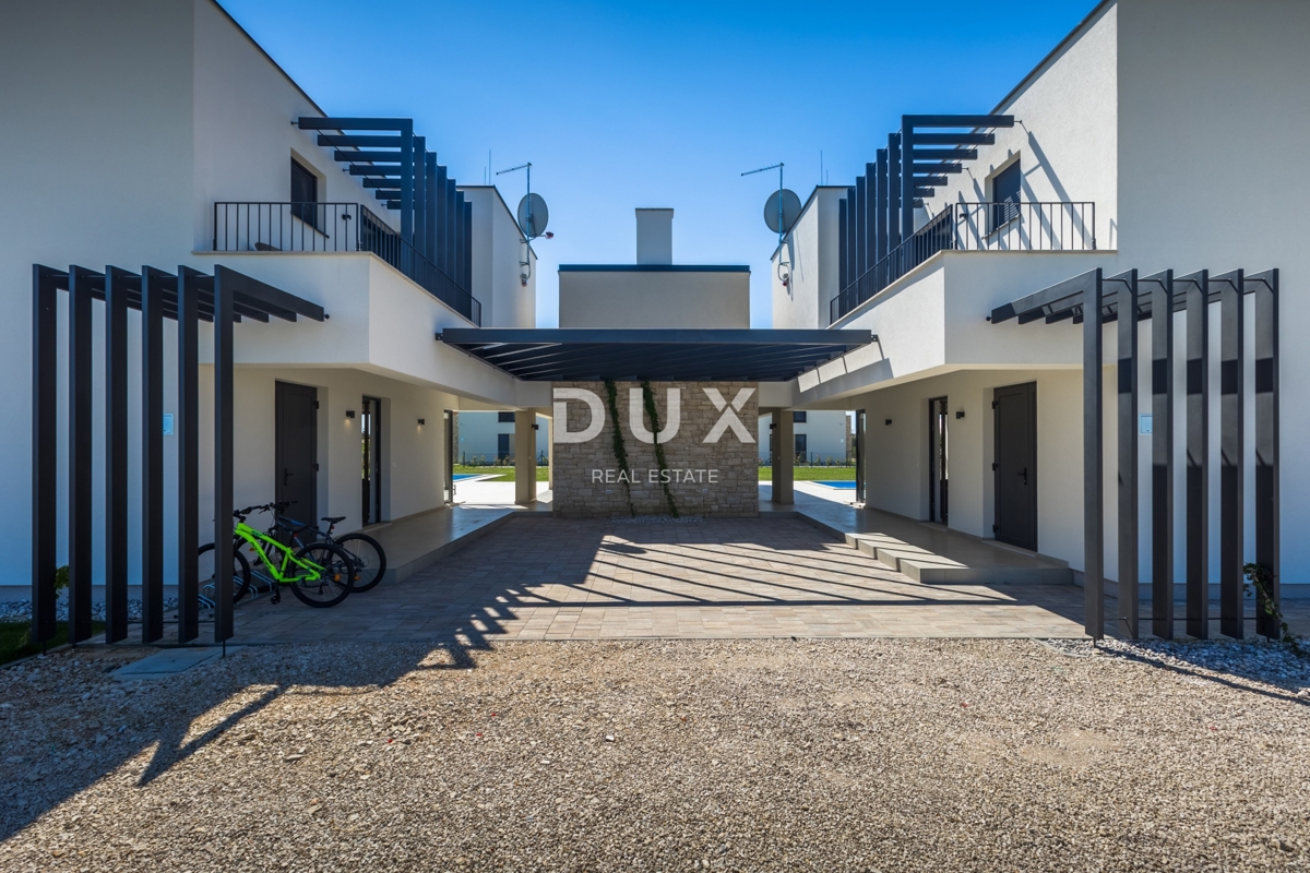 ISTRA, BRTONIGLA - Dizajnerska vila - kombinacija udobja in razkošja