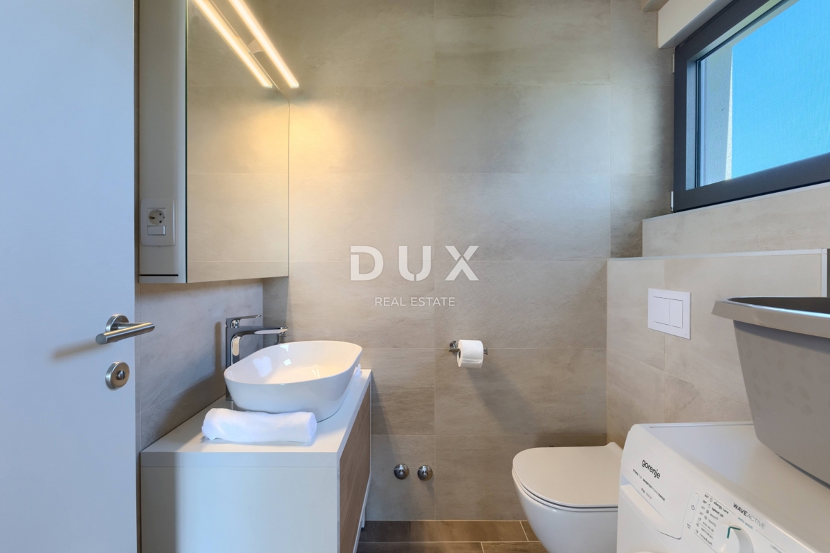 ISTRA, BRTONIGLA - Dizajnerska vila - kombinacija udobja in razkošja