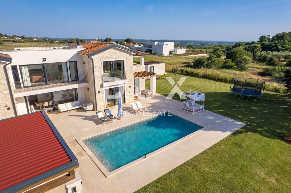 ISTRA, POREČ - Luksuzna vila - ekskluzivna lokacija, neoviran pogled na morje 