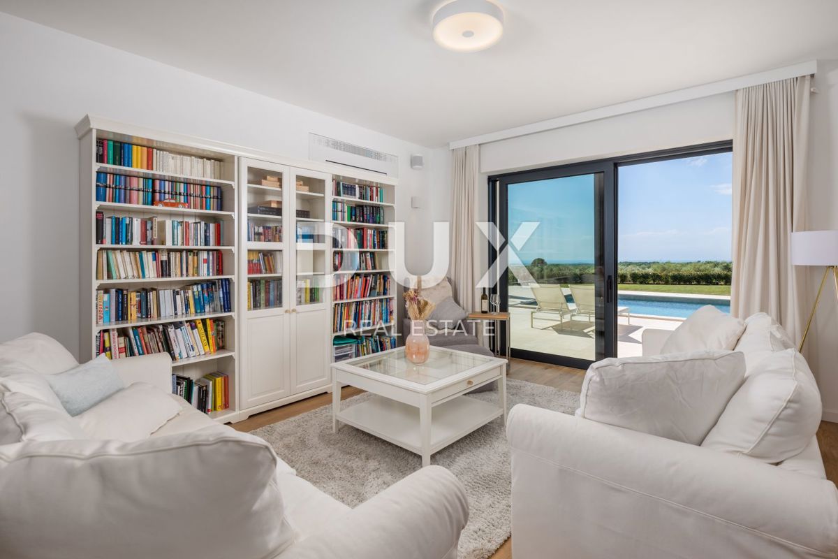 ISTRA, POREČ - Luksuzna vila - ekskluzivna lokacija, neoviran pogled na morje 