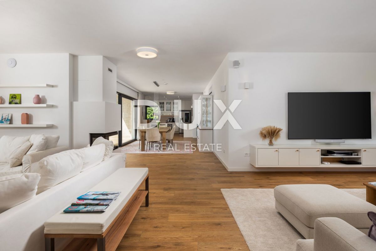 ISTRA, POREČ - Luksuzna vila - ekskluzivna lokacija, neoviran pogled na morje 